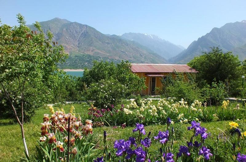 Avenue Park Hotel Yusufkhona Dış mekan fotoğraf