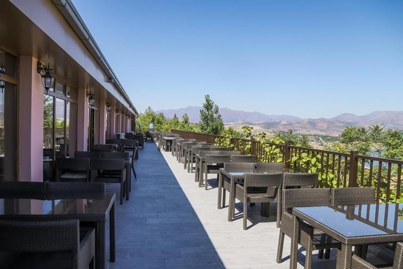 Avenue Park Hotel Yusufkhona Dış mekan fotoğraf