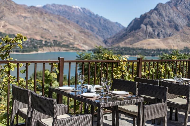 Avenue Park Hotel Yusufkhona Dış mekan fotoğraf