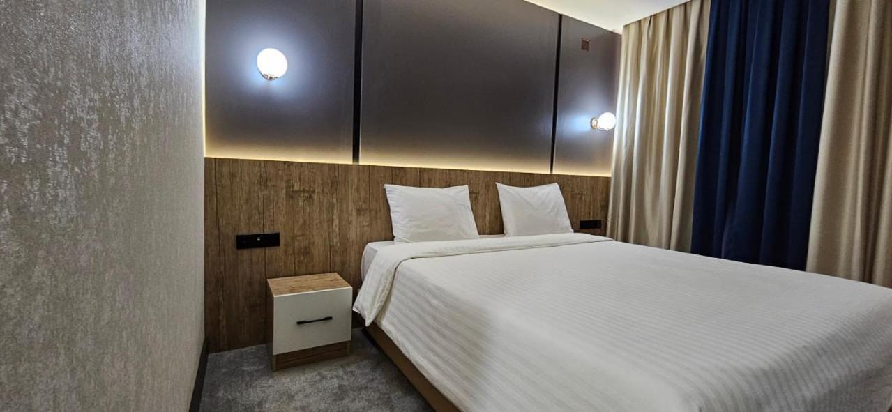 Avenue Park Hotel Yusufkhona Dış mekan fotoğraf