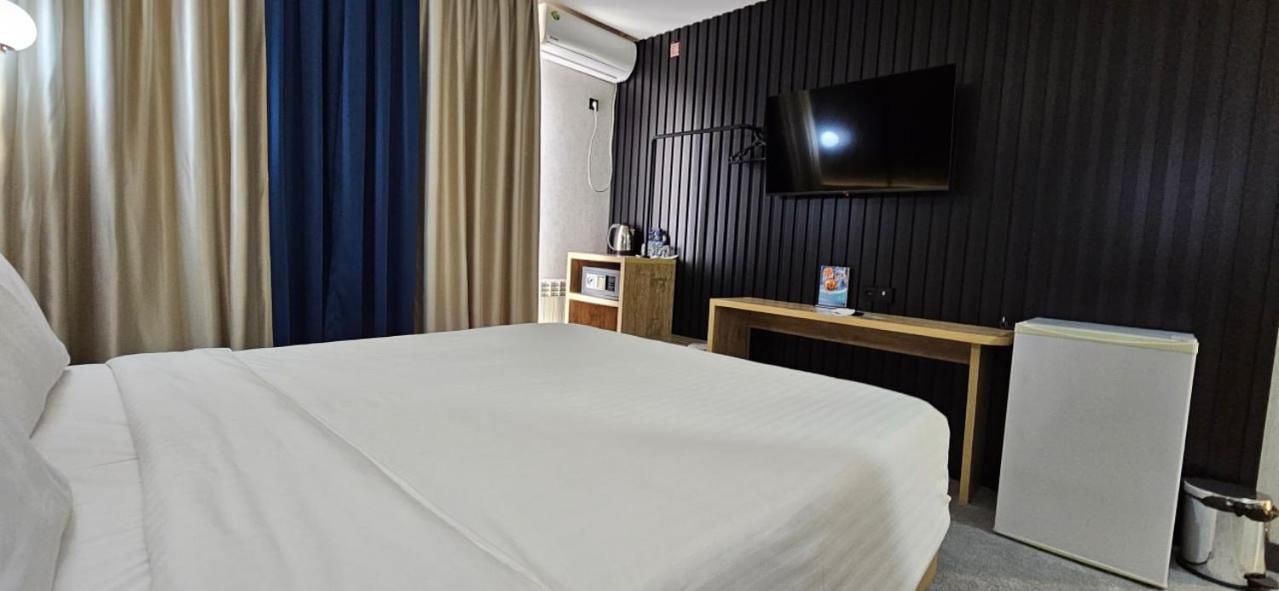 Avenue Park Hotel Yusufkhona Dış mekan fotoğraf